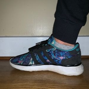 Adidas Cloud foam shoes